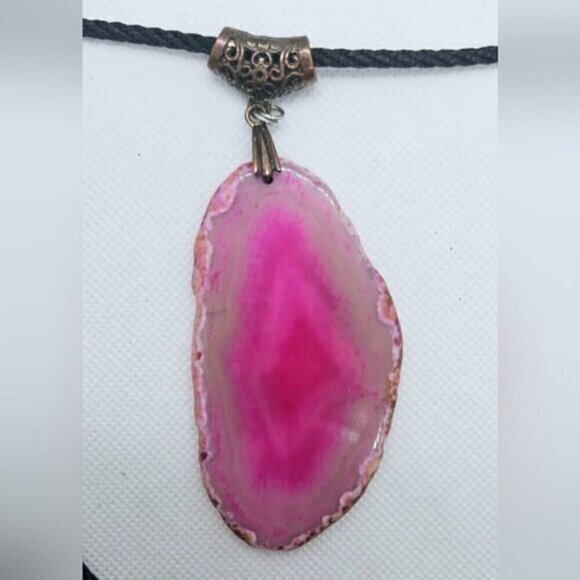 Pendant With Agate Fuchsia and Choker in Cord Black - Pendant Stone Semiprecious - Picture 2 of 9